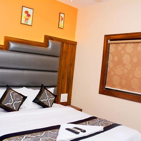 Hotel Nest N Rest - Bombay Exterior foto